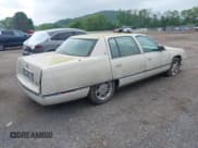 ✅ 1996 Cadillac DeVille • VIN: 1G6KD52YXTU203104 • Лот: 42342088. Опубликован ранее на IAAI с пробегом 119 992 миль. Бесплатный доступ к архиву аукционных продаж из США и подробный отчёт об истории автомобиля на DreamBid. Изображение 4.