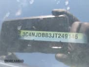 ✅ 2018 Jeep Compass Latitude • VIN: 3C4NJDBB3JT249146 • Lot: 41208876. Listed on IAAI with 78,192 mi. Free auction sales archive from the USA and detailed vehicle history report at DreamBid. Image 9.