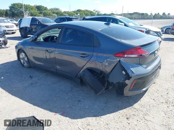 ✅ 2018 Hyundai Ioniq Blue • VIN: KMHC65LC8JU062766 • Lot: 41478341. Wystawiony na IAAI z przebiegiem 73 944 mil. Bezpłatny archiwum sprzedaży aukcyjnych z USA i szczegółowy raport historii pojazdu na DreamBid. Zdjęcie 3.