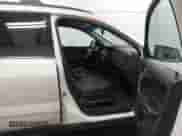 ✅ 2015 Chevrolet Traverse LT • VIN: 1GNKVGKD1FJ311806 • Лот: 43288355. Опубликован ранее на IAAI с пробегом 173 040 миль. Бесплатный доступ к архиву аукционных продаж из США и подробный отчёт об истории автомобиля на DreamBid. Изображение 5.