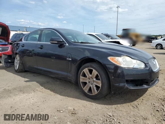 ✅ 2010 Jaguar XF Luxury • VIN: SAJWA0FA0AHR61970 • Lot: 70725545. Wystawiony na Copart z przebiegiem 159 019 mil. Bezpłatny archiwum sprzedaży aukcyjnych z USA i szczegółowy raport historii pojazdu na DreamBid. Zdjęcie 4.