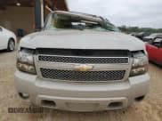 ✅ 2008 Chevrolet Suburban LTZ • VIN: 1GNFC16J48R118641 • Lot: 66723344. Wystawiony na Copart z przebiegiem 211 164 mil. Bezpłatny archiwum sprzedaży aukcyjnych z USA i szczegółowy raport historii pojazdu na DreamBid. Zdjęcie 5.
