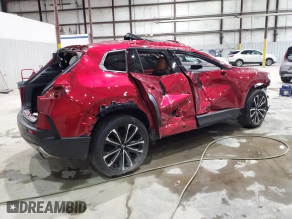✅ 2024 Mazda CX-50 Premium • VIN: 7MMVABDY0RN177842 • Lot: 59684565. Listed on Copart with 22,183 mi. Free auction sales archive from the USA and detailed vehicle history report at DreamBid. Image 3.