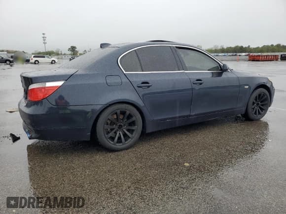 ✅ 2007 BMW 5 Series 530xi • VIN: WBANF73507CU23770 • Лот: 80602585. Опубликован ранее на Copart с пробегом 141 013 миль. Бесплатный доступ к архиву аукционных продаж из США и подробный отчёт об истории автомобиля на DreamBid. Изображение 3.