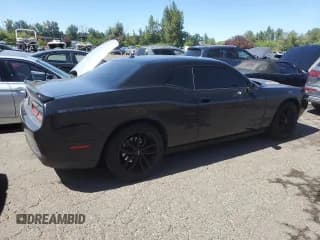 ✅ 2015 Dodge Challenger SXT Plus • VIN: 2C3CDZBG5FH869279 • Lot: 67969845. Wystawiony na Copart z przebiegiem 87 996 mil. Bezpłatny archiwum sprzedaży aukcyjnych z USA i szczegółowy raport historii pojazdu na DreamBid. Zdjęcie 3.