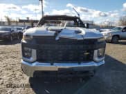 ✅ 2020 Chevrolet Silverado 2500HD Work Truck • VIN: 1GC3YLE75LF248551 • Lot: 87453985. Wystawiony na Copart z przebiegiem Nie podano. Bezpłatny archiwum sprzedaży aukcyjnych z USA i szczegółowy raport historii pojazdu na DreamBid. Zdjęcie 5.