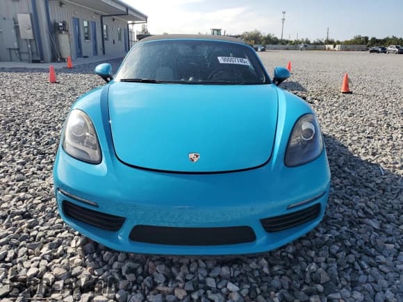 ✅ 2018 Porsche 718 Boxster S • VIN: WP0CB2A85JS228217 • Lot: 90007745. Listed on Copart with 39,590 mi. Free auction sales archive from the USA and detailed vehicle history report at DreamBid. Image 5.