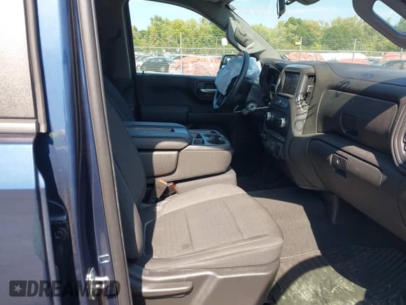 ✅ 2021 GMC Sierra 1500 • VIN: 1GTR9AEF5MZ303163 • Лот: 43201963. Опубликован ранее на IAAI с пробегом 65 195 миль. Бесплатный доступ к архиву аукционных продаж из США и подробный отчёт об истории автомобиля на DreamBid. Изображение 5.