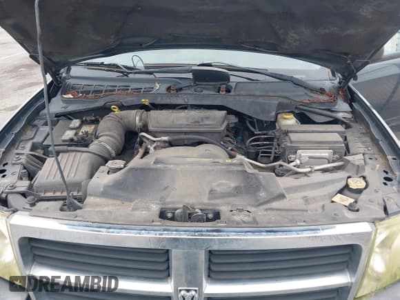 ✅ 2008 Dodge Durango SLT • VIN: 1D8HD48N68F144712 • Lot: 42508453. Listed on IAAI with 205,735 mi. Free auction sales archive from the USA and detailed vehicle history report at DreamBid. Image 10.