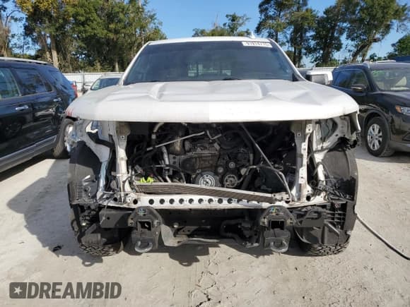 ✅ 2020 Chevrolet Silverado 1500 High Country • VIN: 1GCUYHET1LZ110602 • Lot: 91974715. Listed on Copart with 165,110 mi. Free auction sales archive from the USA and detailed vehicle history report at DreamBid. Image 5.