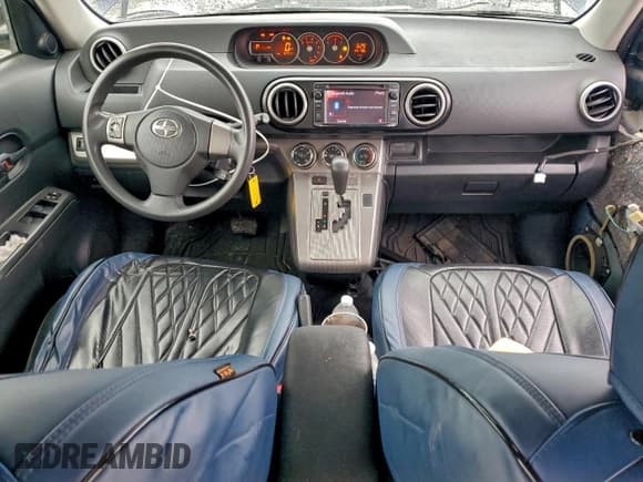 ✅ 2014 Scion xB • VIN: JTLZE4FE9EJ055085 • Лот: 94783195. Опубликован ранее на Copart с пробегом 167 471 миль. Бесплатный доступ к архиву аукционных продаж из США и подробный отчёт об истории автомобиля на DreamBid. Изображение 8.