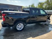 ✅ 2022 Chevrolet Silverado 1500 Custom • VIN: 3GCPYBEK8NG194146 • Lot: 64076555. Wystawiony na Copart z przebiegiem 61 096 mil. Bezpłatny archiwum sprzedaży aukcyjnych z USA i szczegółowy raport historii pojazdu na DreamBid. Zdjęcie 3.
