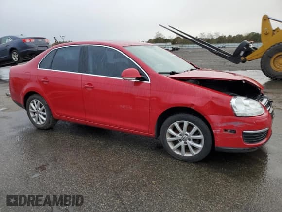 ✅ 2010 Volkswagen Jetta SE • VIN: 3VWRZ7AJXAM054740 • Lot: 60587724. Wystawiony na Copart z przebiegiem 67 363 mil. Bezpłatny archiwum sprzedaży aukcyjnych z USA i szczegółowy raport historii pojazdu na DreamBid. Zdjęcie 4.
