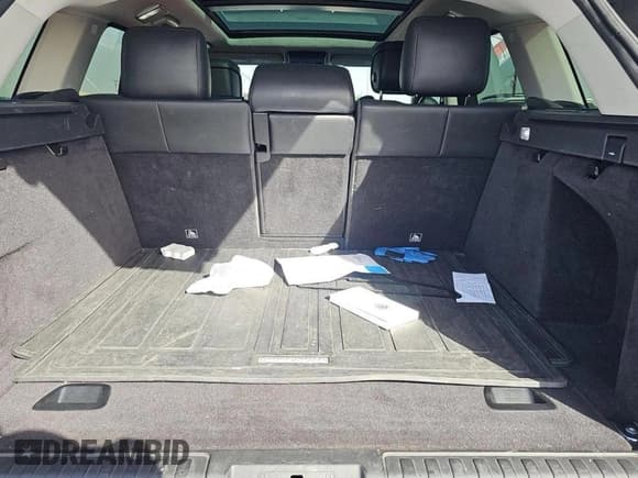 ✅ 2018 Land Rover Range Rover Sport HSE Dynamic • VIN: SALWV2SVXJA195870 • Лот: 81454695. Опубликован ранее на Copart с пробегом 140 081 миль. Бесплатный доступ к архиву аукционных продаж из США и подробный отчёт об истории автомобиля на DreamBid. Изображение 11.