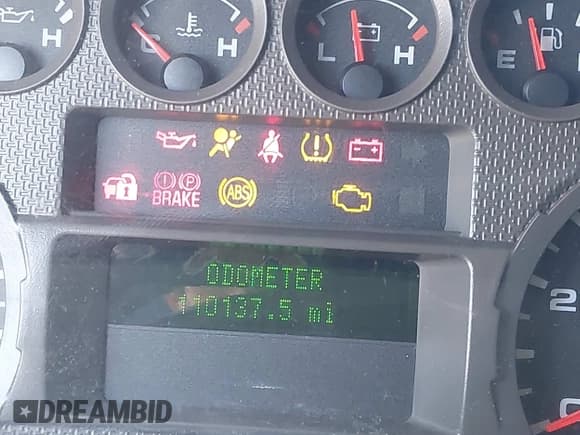 ✅ 2009 Ford F-250 XL • VIN: 1FTSW21519EA51858 • Lot: 43359301. Wystawiony na IAAI z przebiegiem 110 137 mil. Bezpłatny archiwum sprzedaży aukcyjnych z USA i szczegółowy raport historii pojazdu na DreamBid. Zdjęcie 15.