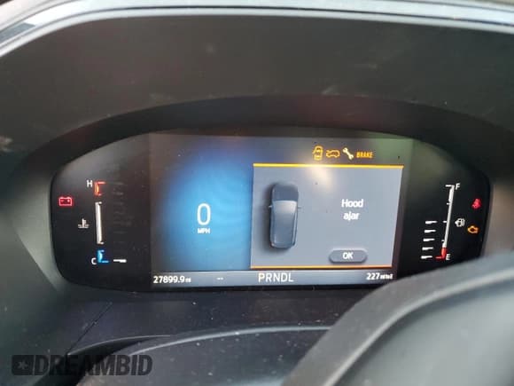 ✅ 2024 Ford Escape ST-Line • VIN: 1FMCU9MN8RUA26407 • Lot: 90408655. Wystawiony na Copart z przebiegiem 27 899 mil. Bezpłatny archiwum sprzedaży aukcyjnych z USA i szczegółowy raport historii pojazdu na DreamBid. Zdjęcie 9.