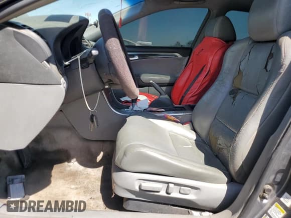 ✅ 2005 Acura TL • VIN: 19UUA66215A002546 • Lot: 80345425. Listed on Copart with 149,307 mi. Free auction sales archive from the USA and detailed vehicle history report at DreamBid. Image 7.