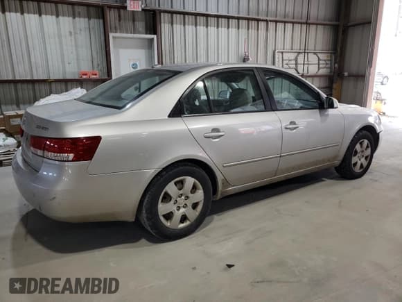 ✅ 2008 Hyundai Sonata GLS • VIN: 5NPET46CX8H384552 • Лот: 78253404. Опубликован ранее на Copart с пробегом 197 013 миль. Бесплатный доступ к архиву аукционных продаж из США и подробный отчёт об истории автомобиля на DreamBid. Изображение 3.