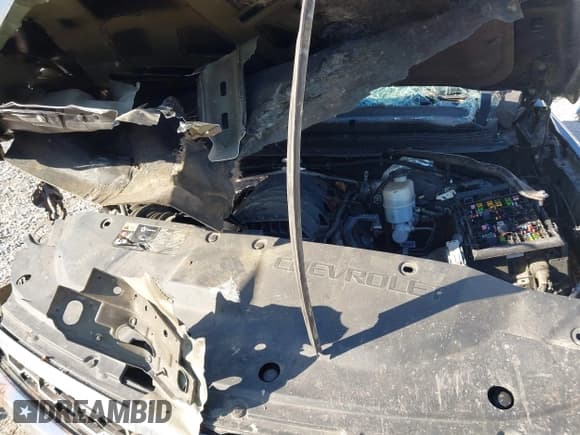 ✅ 2015 Chevrolet Tahoe LT • VIN: 1GNSCBKC6FR745883 • Lot: 43506262. Wystawiony na IAAI z przebiegiem 172 979 mil. Bezpłatny archiwum sprzedaży aukcyjnych z USA i szczegółowy raport historii pojazdu na DreamBid. Zdjęcie 10.