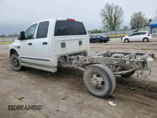 2007 Dodge 3500 SLT z VIN 3D7MX48A77G793181, wystawiony jako Copart lot #51067965 z przebiegiem 323 582 mil mil oraz Szkoda całkowita • Salvage title. Historia ofert i sprzedaży dostępna na DreamBid. Obrazek 2.