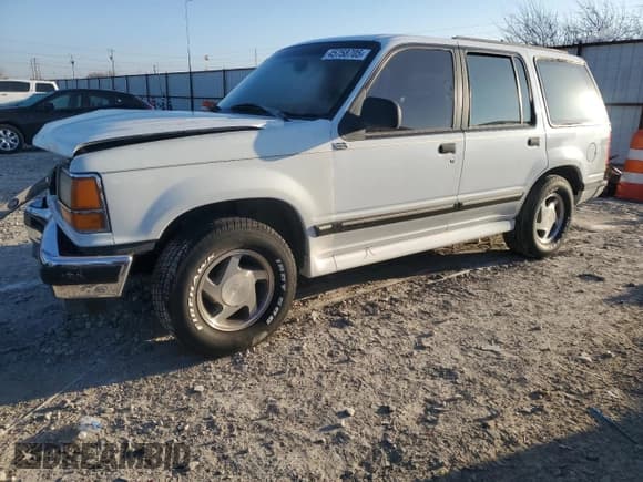 ✅ 1994 Ford Explorer Eddie Bauer • VIN: 1FMDU32X1RUC49815 • Lot: 45758705. Listed on Copart with 183,233 mi. Free auction sales archive from the USA and detailed vehicle history report at DreamBid. Image 1.