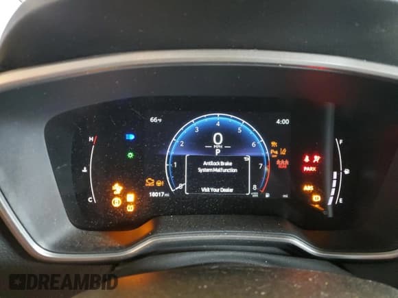 ✅ 2024 Toyota Corolla Cross XLE • VIN: 7MUDAAAG8RV083399 • Lot: 80332125. Wystawiony na Copart z przebiegiem 18 017 mil. Bezpłatny archiwum sprzedaży aukcyjnych z USA i szczegółowy raport historii pojazdu na DreamBid. Zdjęcie 9.