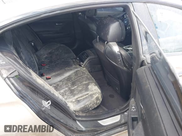 ✅ 2014 BMW M6 • VIN: WBS6C9C50EDV73695 • Lot: 43483000. Listed on IAAI with Not provided. Free auction sales archive from the USA and detailed vehicle history report at DreamBid. Image 8.