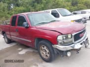 ✅ 2004 GMC Sierra 1500 SLE • VIN: 1GTEC19T74Z333393 • Лот: 43550748. Опубликован ранее на IAAI с пробегом 303 830 миль. Бесплатный доступ к архиву аукционных продаж из США и подробный отчёт об истории автомобиля на DreamBid. Изображение 1.
