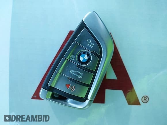 ✅ 2019 BMW 5 Series 540i • VIN: WBAJE5C54KWW19756 • Lot: 42905901. Listed on IAAI with 47,066 mi. Free auction sales archive from the USA and detailed vehicle history report at DreamBid. Image 11.