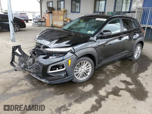 2021 Hyundai Kona SEL z VIN KM8K2CAA9MU747201, wystawiony jako Copart lot #54687255 z przebiegiem 34 206 mil mil oraz Szkoda całkowita • Salvage title. Historia ofert i sprzedaży dostępna na DreamBid. Obrazek 1.