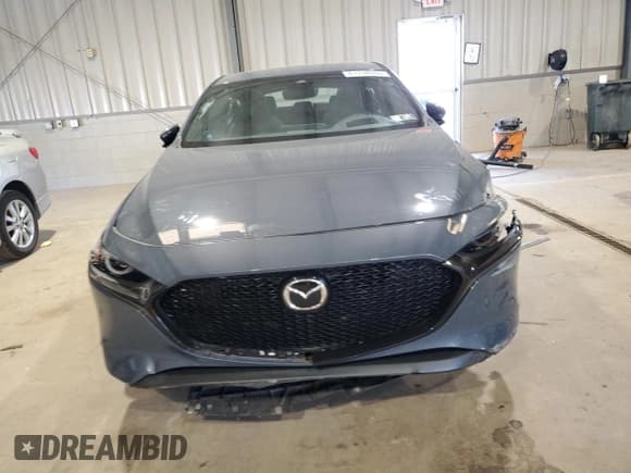 ✅ 2021 Mazda 3 Premium • VIN: JM1BPBML2M1401554 • Lot: 81148065. Wystawiony na Copart z przebiegiem 40 943 mil. Bezpłatny archiwum sprzedaży aukcyjnych z USA i szczegółowy raport historii pojazdu na DreamBid. Zdjęcie 5.