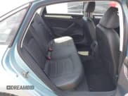 ✅ 2013 Volkswagen Passat SE • VIN: 1VWBP7A33DC057302 • Лот: 42603554. Опубликован ранее на IAAI с пробегом 197 082 миль. Бесплатный доступ к архиву аукционных продаж из США и подробный отчёт об истории автомобиля на DreamBid. Изображение 8.