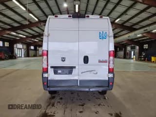 ✅ 2018 Ram ProMaster Cargo • VIN: 3C6TRVDG2JE125685 • Lot: 92332815. Listed on Copart with 213,724 mi. Free auction sales archive from the USA and detailed vehicle history report at DreamBid. Image 6.