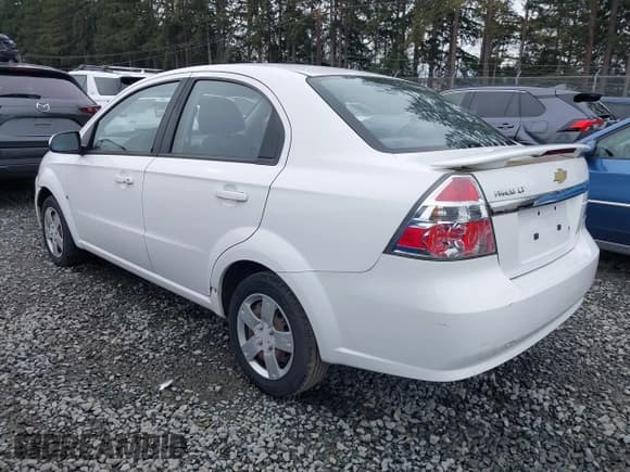 ✅ 2009 Chevrolet Aveo 1LT • VIN: KL1TD56E79B651913 • Lot: 41626867. Wystawiony na IAAI z przebiegiem 55 464 mil. Bezpłatny archiwum sprzedaży aukcyjnych z USA i szczegółowy raport historii pojazdu na DreamBid. Zdjęcie 3.