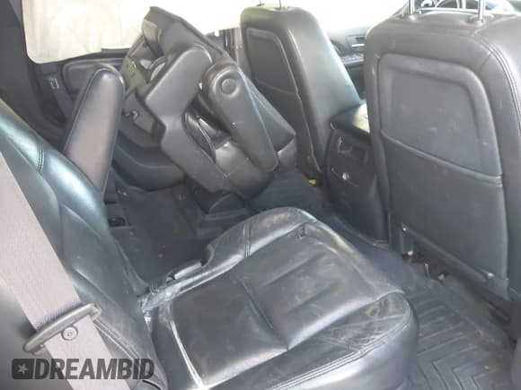 ✅ 2013 Chevrolet Tahoe Commercial • VIN: 1GNLC2E05DR357367 • Lot: 43610718. Listed on IAAI with 124,306 mi. Free auction sales archive from the USA and detailed vehicle history report at DreamBid. Image 8.