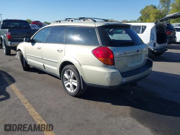 ✅ 2005 Subaru Legacy Outback XT Limited • VIN: 4S4BP67C754355346 • Lot: 43409306. Listed on IAAI with 156,239 mi. Free auction sales archive from the USA and detailed vehicle history report at DreamBid. Image 3.