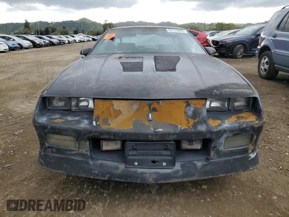 ✅ 1988 Chevrolet Camaro • VIN: 1G1FP2180JL132609 • Lot: 51119205. Listed on Copart with 719,832 mi. Free auction sales archive from the USA and detailed vehicle history report at DreamBid. Image 5.