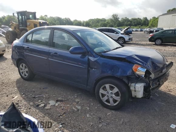 ✅ 2009 Hyundai Accent Auto GLS • VIN: KMHCN46C79U308999 • Лот: 63524245. Опубликован ранее на Copart с пробегом 113 536 миль. Бесплатный доступ к архиву аукционных продаж из США и подробный отчёт об истории автомобиля на DreamBid. Изображение 4.