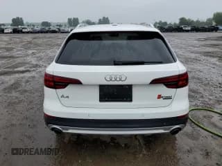 ✅ 2018 Audi allroad A4 Premium • VIN: WA17NAF49JA177202 • Лот: 62420854. Опубликован ранее на Copart с пробегом 83 200 миль. Бесплатный доступ к архиву аукционных продаж из США и подробный отчёт об истории автомобиля на DreamBid. Изображение 6.