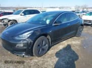 ✅ 2020 Tesla Model 3 Standard Range Plus • VIN: 5YJ3E1EA6LF662080 • Lot: 41410445. Wystawiony na IAAI z przebiegiem Nie podano. Bezpłatny archiwum sprzedaży aukcyjnych z USA i szczegółowy raport historii pojazdu na DreamBid. Zdjęcie 2.