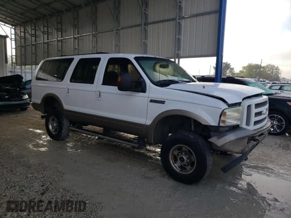 ✅ 2005 Ford Excursion Eddie Bauer • VIN: 1FMSU45PX5ED40143 • Lot: 90431755. Wystawiony na Copart z przebiegiem 201 046 mil. Bezpłatny archiwum sprzedaży aukcyjnych z USA i szczegółowy raport historii pojazdu na DreamBid. Zdjęcie 4.