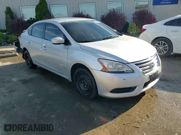 ✅ 2014 Nissan Sentra SV • VIN: 3N1AB7AP5EL676153 • Lot: 84836345. Wystawiony na Copart z przebiegiem 94 510 mil. Bezpłatny archiwum sprzedaży aukcyjnych z USA i szczegółowy raport historii pojazdu na DreamBid. Zdjęcie 14.