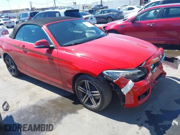 ✅ 2017 BMW 2 Series 230i • VIN: WBA2K9C31HV950389 • Lot: 42632176. Wystawiony na IAAI z przebiegiem 79 417 mil. Bezpłatny archiwum sprzedaży aukcyjnych z USA i szczegółowy raport historii pojazdu na DreamBid. Zdjęcie 1.