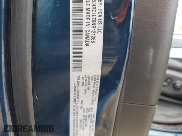 ✅ 2022 Chrysler Pacifica Hybrid Touring L • VIN: 2C4RC1L76NR121268 • Лот: 63995785. Опубликован ранее на Copart с пробегом 55 931 миль. Бесплатный доступ к архиву аукционных продаж из США и подробный отчёт об истории автомобиля на DreamBid. Изображение 15.