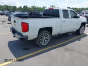 ✅ 2019 Chevrolet Silverado 1500 LT • VIN: 2GCRCPEC1K1108399 • Lot: 42600366. Wystawiony na IAAI z przebiegiem 81 617 mil. Bezpłatny archiwum sprzedaży aukcyjnych z USA i szczegółowy raport historii pojazdu na DreamBid. Zdjęcie 4.