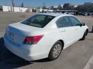 ✅ 2010 Honda Accord LX • VIN: 1HGCP2F33AA098993 • Лот: 43549040. Опубликован ранее на IAAI с пробегом 152 814 миль. Бесплатный доступ к архиву аукционных продаж из США и подробный отчёт об истории автомобиля на DreamBid. Изображение 4.