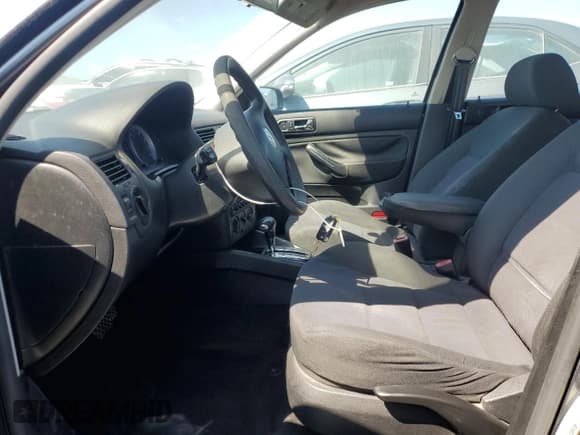 ✅ 2005 Volkswagen Jetta GLS • VIN: 3VWSK69MX5M024142 • Lot: 69116315. Listed on Copart with 169,687 mi. Free auction sales archive from the USA and detailed vehicle history report at DreamBid. Image 7.