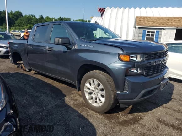 ✅ 2021 Chevrolet Silverado 1500 Custom • VIN: 1GCPYBEK5MZ408718 • Lot: 65639824. Wystawiony na Copart z przebiegiem 40 413 mil. Bezpłatny archiwum sprzedaży aukcyjnych z USA i szczegółowy raport historii pojazdu na DreamBid. Zdjęcie 4.