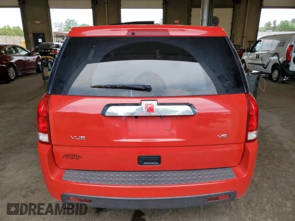 ✅ 2007 Saturn VUE V6 • VIN: 5GZCZ534X7S811140 • Lot: 61293855. Wystawiony na Copart z przebiegiem 171 591 mil. Bezpłatny archiwum sprzedaży aukcyjnych z USA i szczegółowy raport historii pojazdu na DreamBid. Zdjęcie 6.