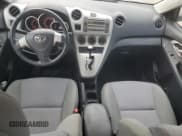 ✅ 2010 Toyota Matrix S • VIN: 2T1LE4EE9AC017929 • Лот: 67586825. Опубликован ранее на Copart с пробегом 170 998 миль. Бесплатный доступ к архиву аукционных продаж из США и подробный отчёт об истории автомобиля на DreamBid. Изображение 8.